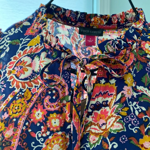 NWT Vince Camuto Ruffle Sleeve Top Sz S - Picture 5 of 12